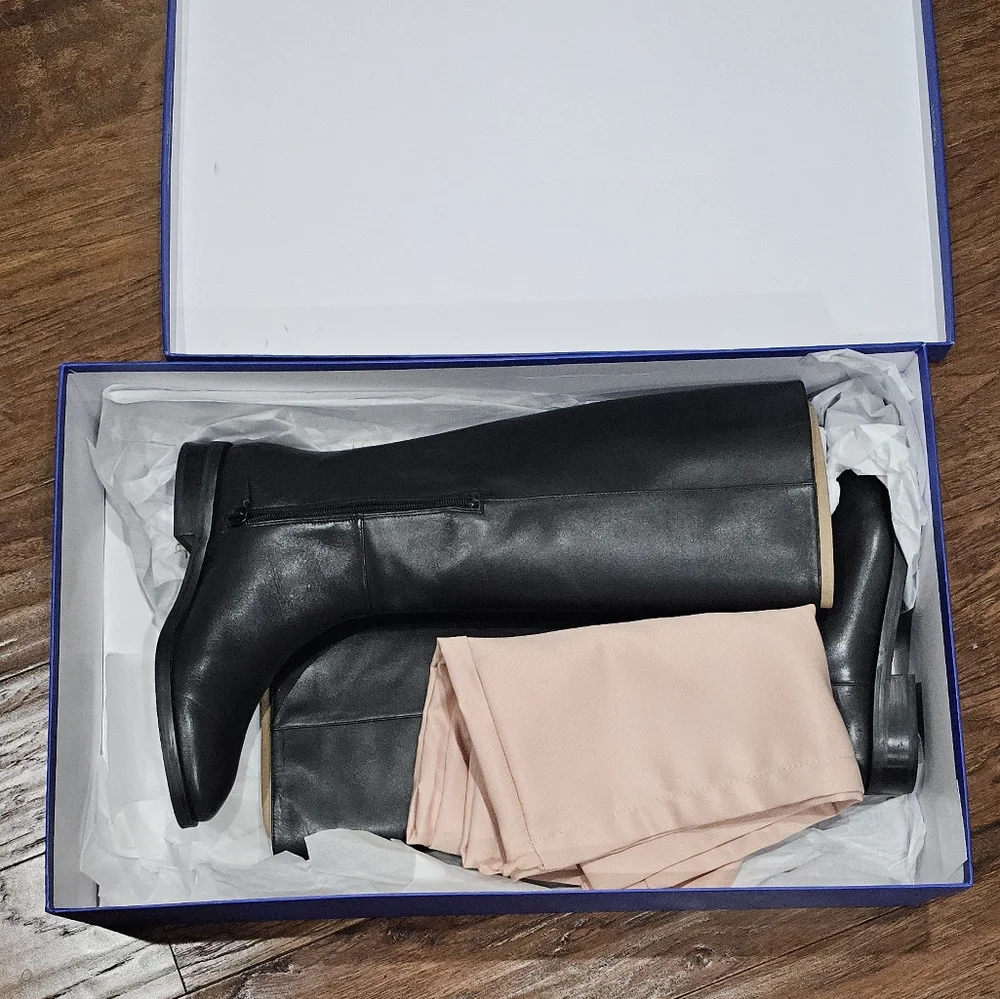Stuart Weitzman Leather GRACIE TUBO BOOT EUC. SZ 8.5